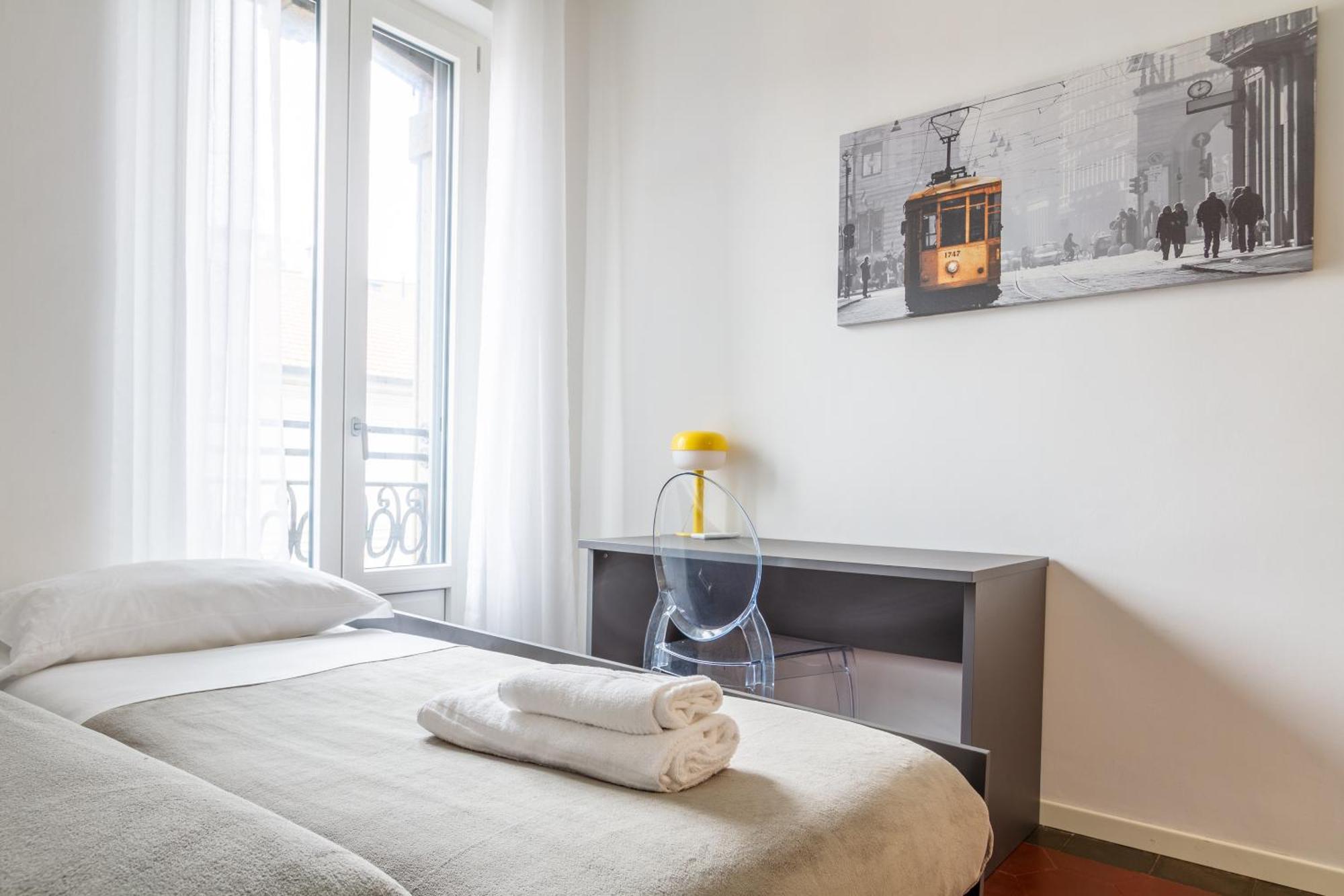 Appartement In Historic Building- Porta Venezia Milan