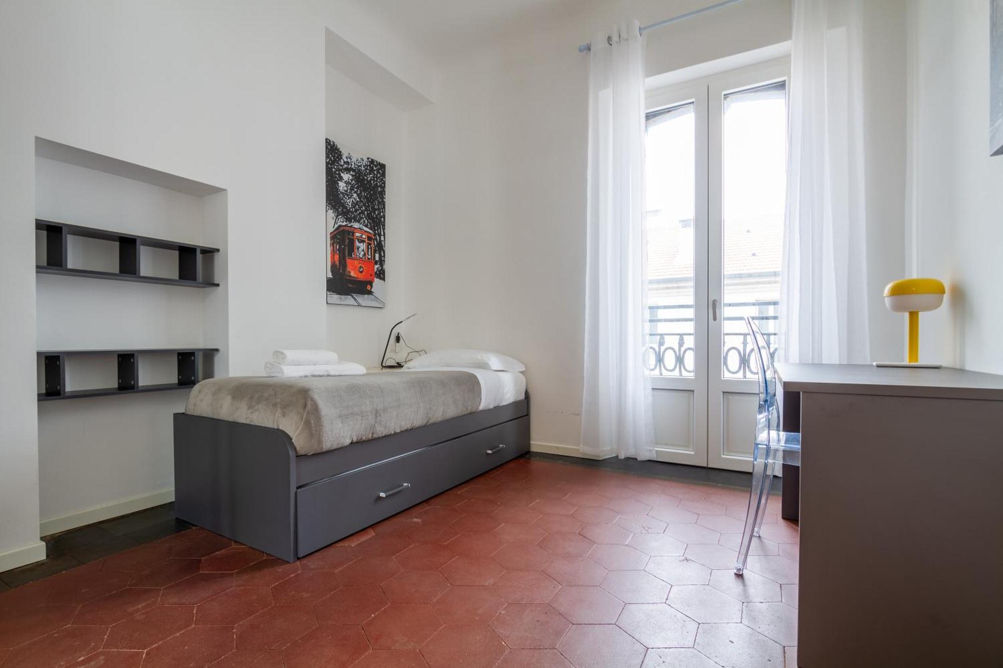 In Historic Building- Porta Venezia Appartement *