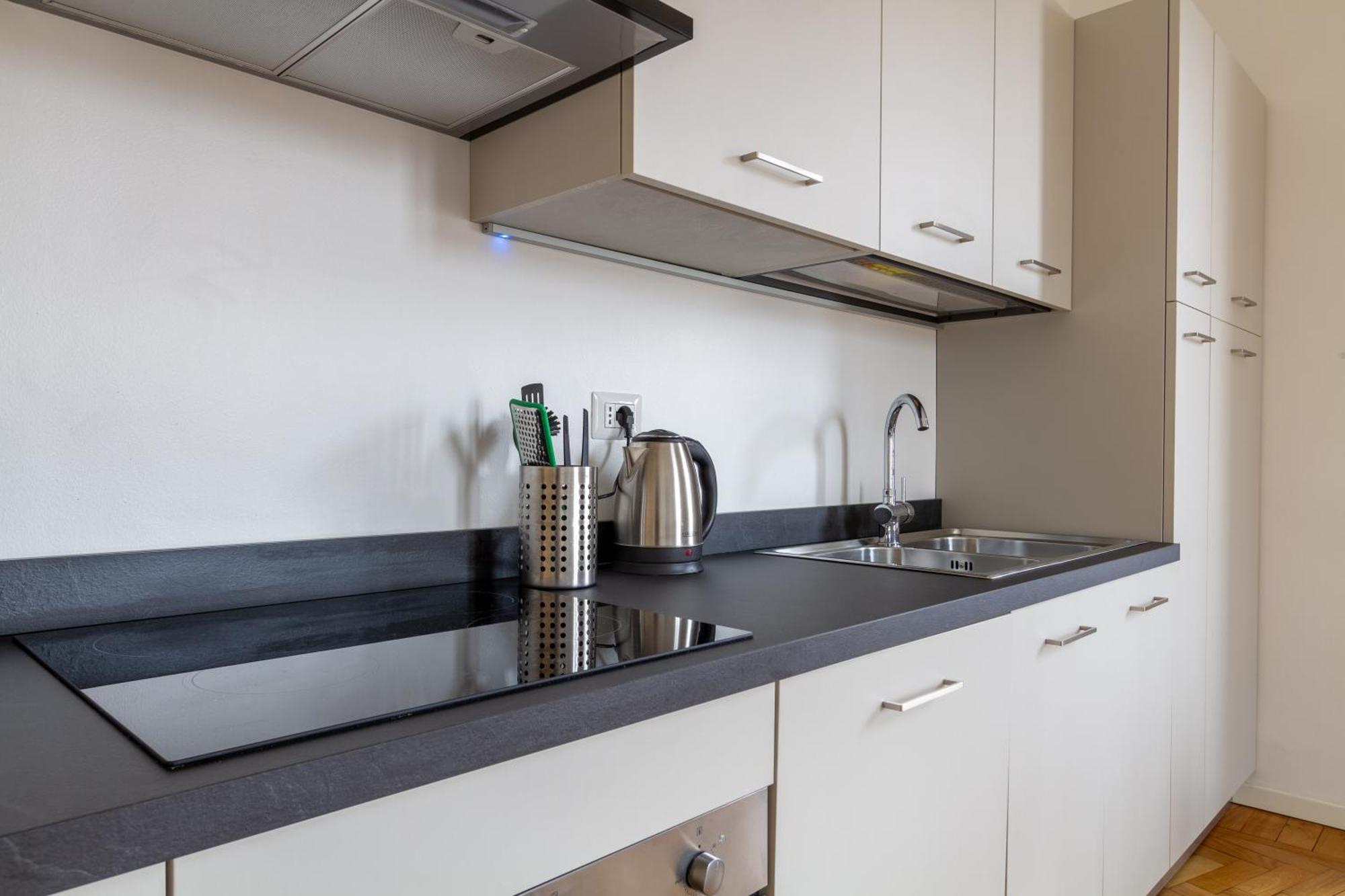 Appartement In Historic Building- Porta Venezia *